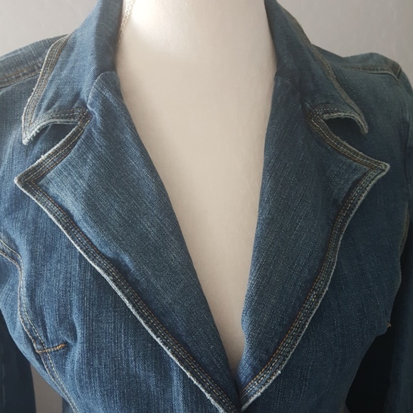 Jean jacket - Picture 2 of 5